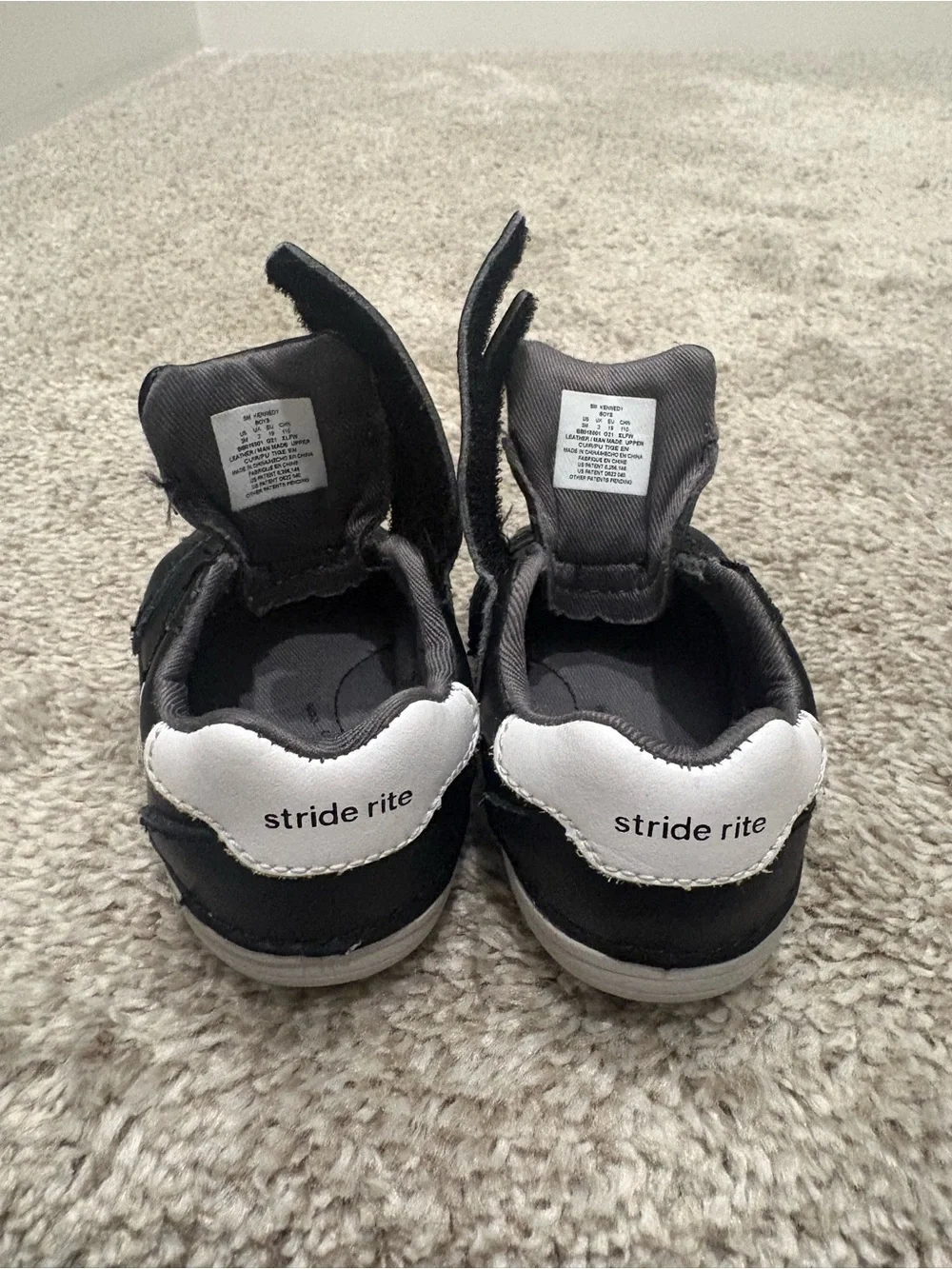 Stride Rite Kennedy toddler sneakers, size 3M